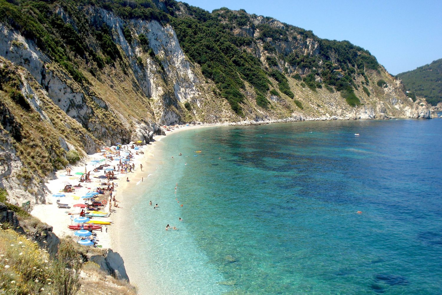 Isola-DElba-Spiaggia-LaSorgente-sansone